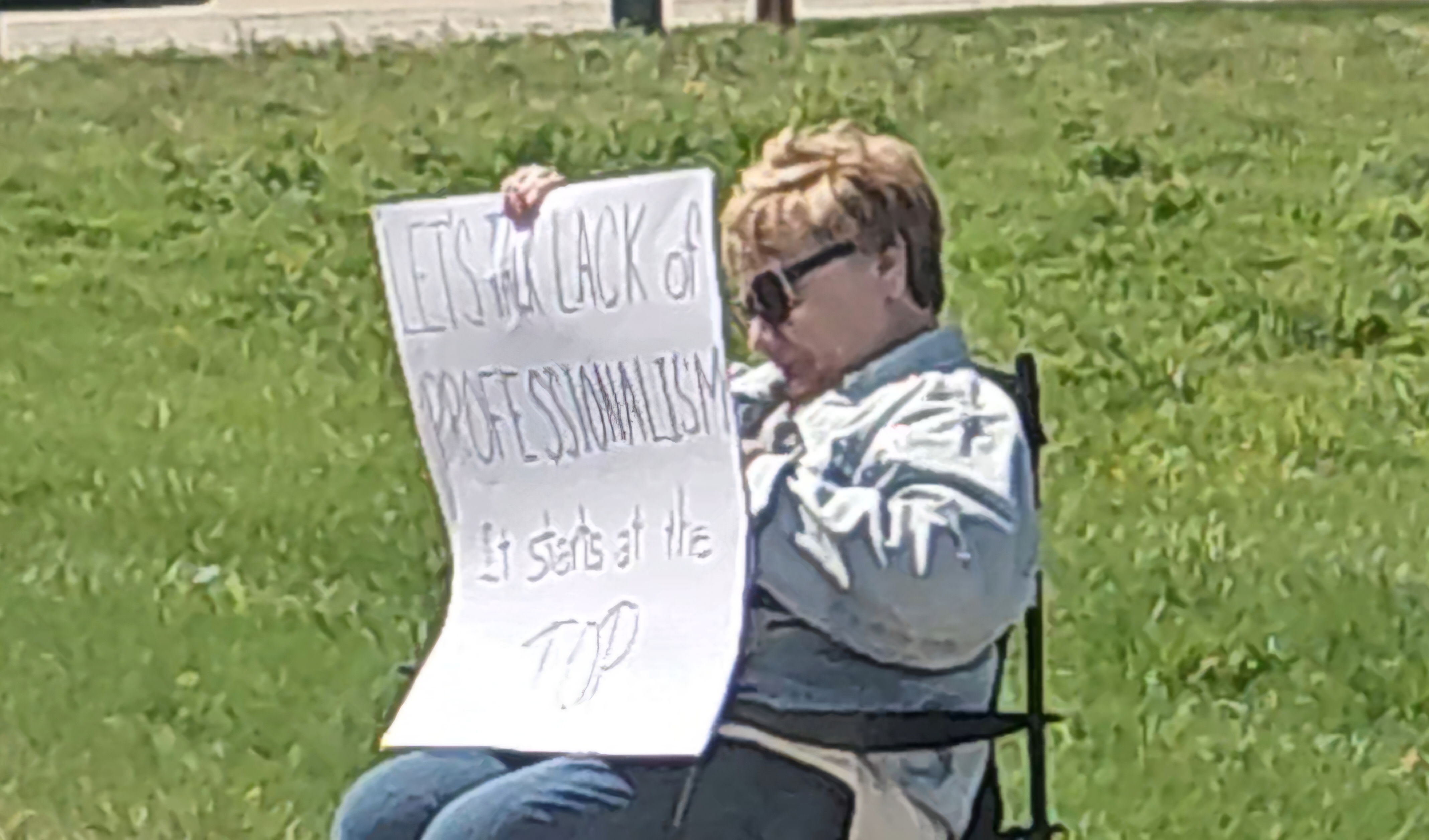 Arcadia Parents Demand Answers Over Darlie DeVaul Non-Renewal hero image